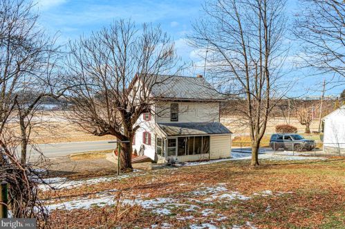 2515 Carlisle Pike, Hanover PA 17331-8978 exterior