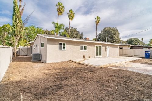 4082 Overland St, Riverside CA  92503-4071 exterior