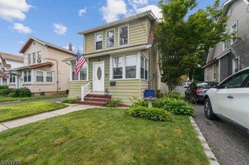 82 Brookdale Ave, Nutley, NJ 07110-1007