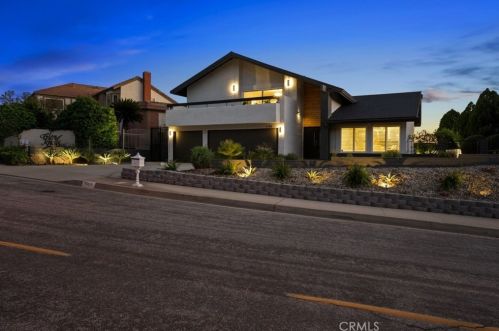1130 Old Phillips Rd, Glendale CA  91207-1112 exterior