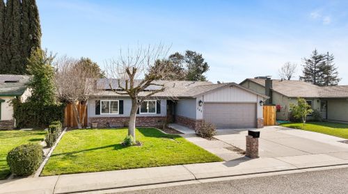 548 Denise Dr, Ripon, CA 95366-2808