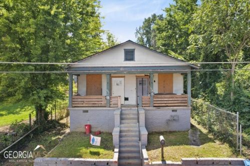862 Mitchell St, Atlanta GA  30303-3550 exterior