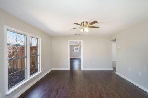 1213 Meadow Park Dr, Fort Worth TX  76108-3125 exterior