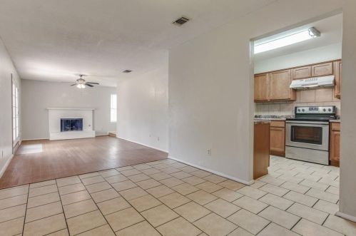 4334 Segura Ct, Fort Worth TX  76132-2300 exterior