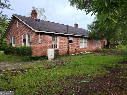 763 Perry Horton Rd, Adrian, GA 31002-5425