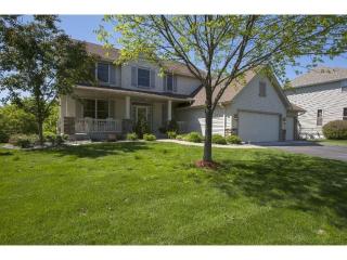 4705 Urbandale Ln, Minneapolis, MN 55446-1952