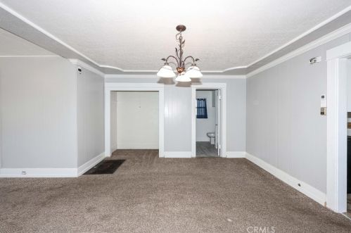 305 Palm St, Turlock CA  95380-4910 exterior