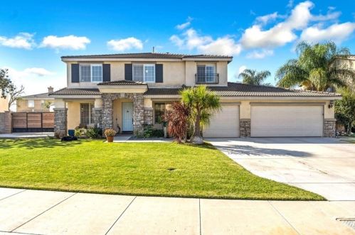 19445 Mi Casa Ct, Riverside, CA 92508-6827