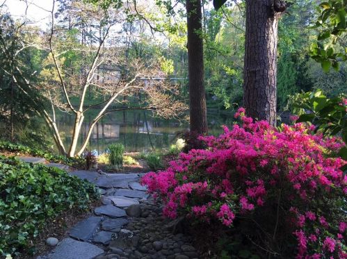 2475 Circlewood Rd, Atlanta GA  30345-1949 exterior