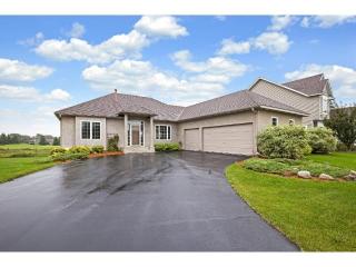 2753 Eagle Valley Dr, Saint Paul MN  55129-4224 exterior