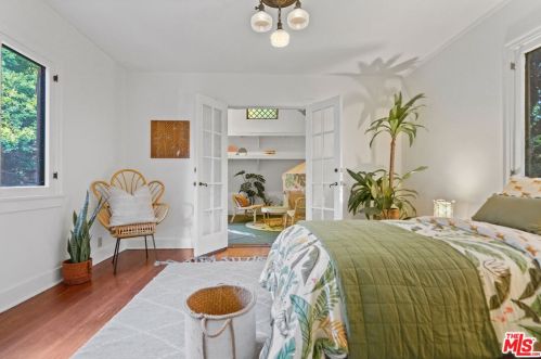1212 Cedar St, Glendale CA  91207-1427 exterior