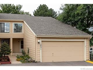 2931 Scranton St, Denver, CO 80014-3330