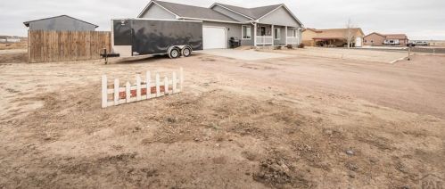 1212 Saddle Ridge Ln, Pueblo CO  81007-3905 exterior