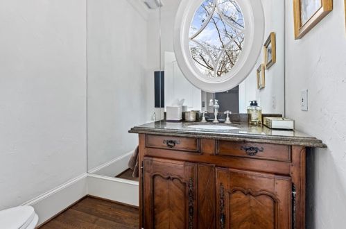 395 Beverly Rd, Atlanta GA  30309-2728 exterior