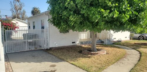 12923 12th St, Chino, CA 91710-4306