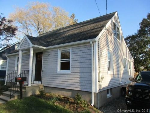 67 Harkness Dr, Milford, CT 06460-4516