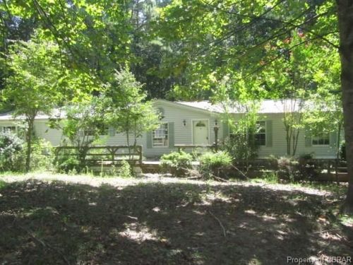 8114 Burke Woods Ct, Zanoni, VA 23061-5456