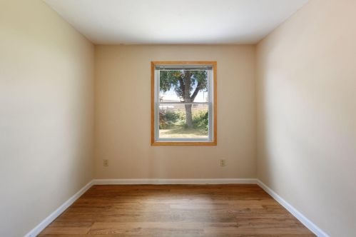 579 Desoto St, Saint Paul MN  55130-4404 exterior