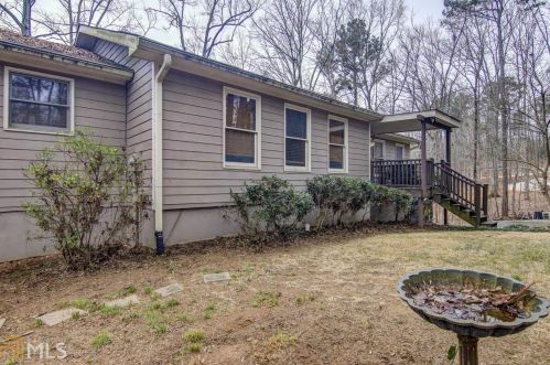 1370 Apalachee Woods Trl, Buckhead, GA 30625-1503