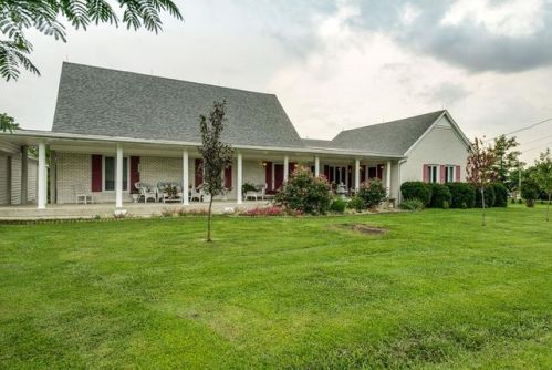 197 Oak Lake Dr, Ravenscroft, TN 38583-2963