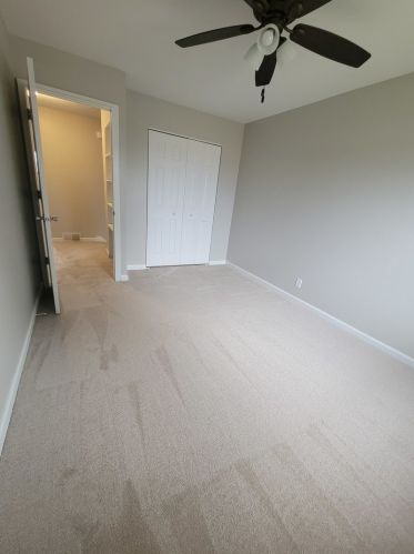 447 Sullivan Cir, Lemont IL  60440-2093 exterior