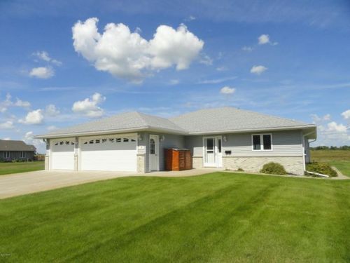 16 Rileys River Rd, Morris, MN 56267-5389