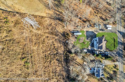 284 Friendship Rd, Wall Township NJ  07731-1970 exterior