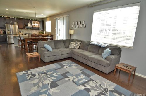 4990 Valdai Way, Aurora CO  80015-6792 exterior