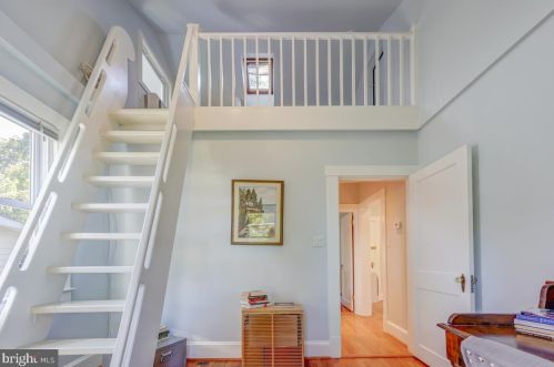 501 Ethan Allen Ave, Silver Spring MD 20912-5400 exterior