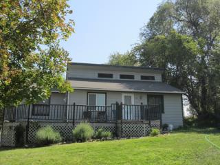 3511 Commonwealth Rd, Yakima, WA 98901-1238