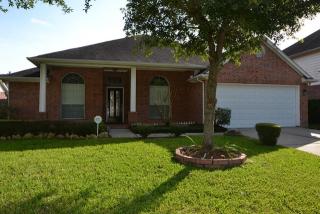 5411 Linden Grove Ct, Sugar Land TX  77479-8801 exterior