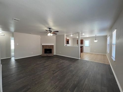 2421 Clairborne Dr, Fort Worth TX  76177-8204 exterior