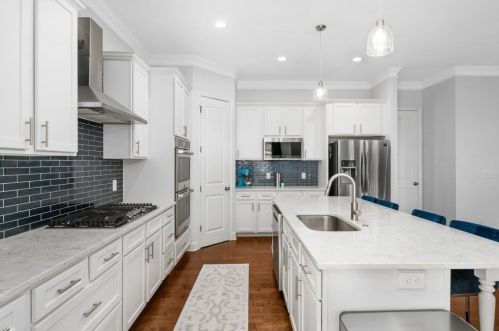 1941 Felker Ward St, Atlanta GA  30318-1810 exterior