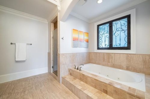 239 Beverly Rd, Atlanta GA  30309-2643 exterior