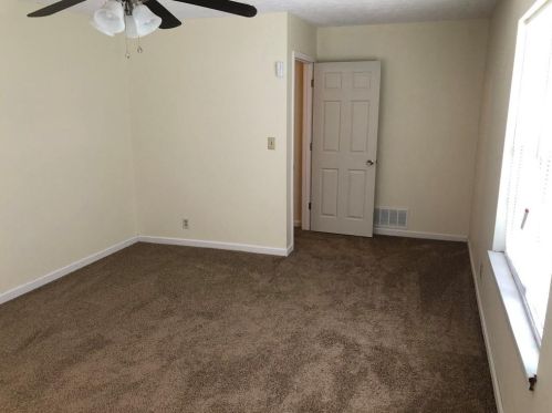 6 Harriette Dr, Stockbridge GA  30281-3867 exterior
