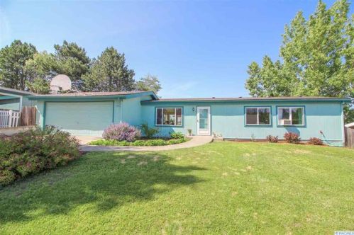 120 Lancer Ln, Pullman, WA 99163-2848