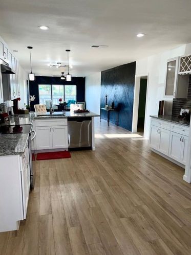 4451 6th Ave, Fort Worth TX  76115-2201 exterior