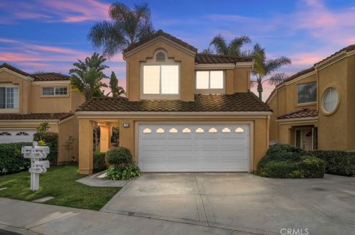 36 Del Perlatto, Irvine CA  92614-5360 exterior