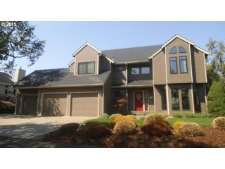 443 Ridgecrest Dr, Roseburg, OR 97471-5592