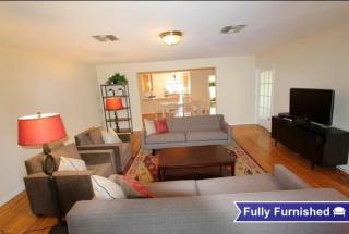 8246 Romaine St, Los Angeles CA  90046-5919 exterior