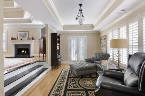 2527 Brookline Cir, Atlanta GA  30319-3690 exterior
