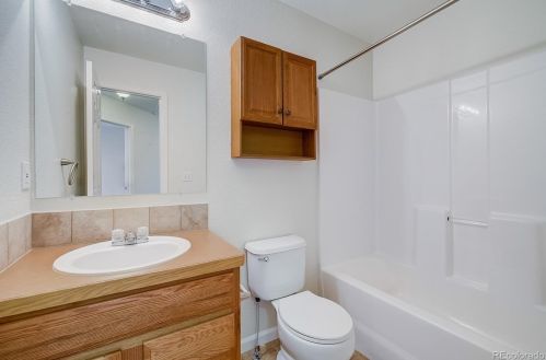 713 Carriage Dr, Milliken CO 80543-3100 exterior