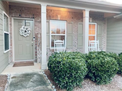 3392 Brockenhurst Dr, Buford, GA 30519-7072