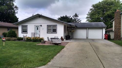 340 9th St, Plainview, MN 55964-1080