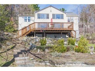 718 Wakefield Blvd, Winsted, CT 06098-2984