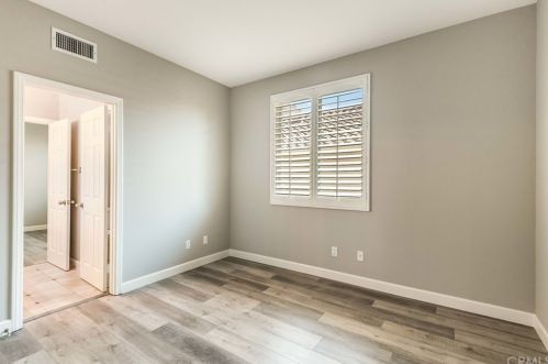 10 Brockton, Irvine CA  92620-7911 exterior