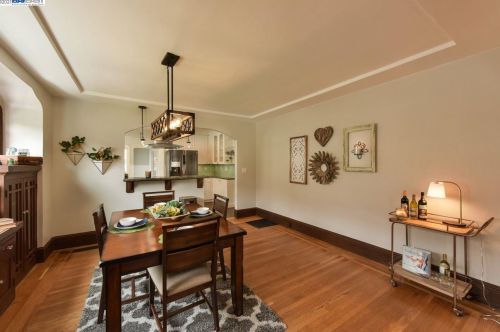 220 Stoakes Ave, San Leandro CA 94577-1734 exterior