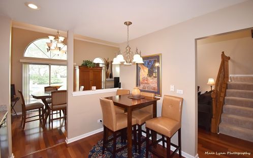 1304 Coldspring Rd, Carol Stream IL  60188-2989 exterior