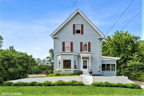 34 Massachusetts Ave, Laconia, NH 03246-2022