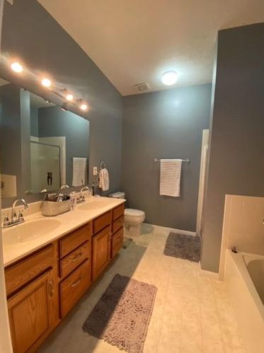 4230 Endeavor Dr, Cincinnati OH  45252-2324 exterior